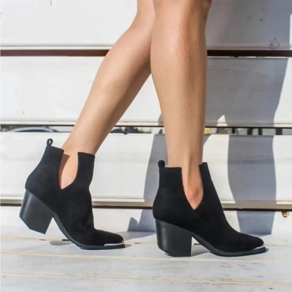 Mi im Tess Western Slip On Casual Block Cut Out Metal Tipped Ankle Booties Black